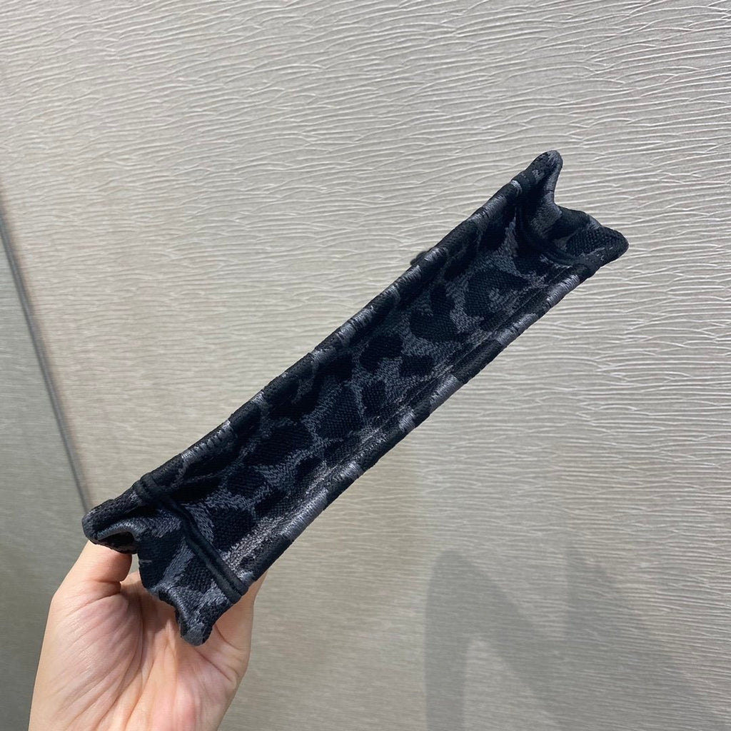 Christian Dior Mini Book Tote 23cm Leopard