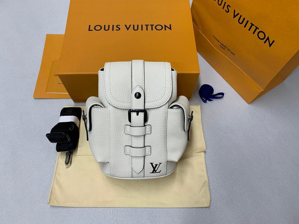 Louis Vuitton Christopher XS 20cm White
