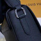 Louis Vuitton New Flap Messenger 29cm