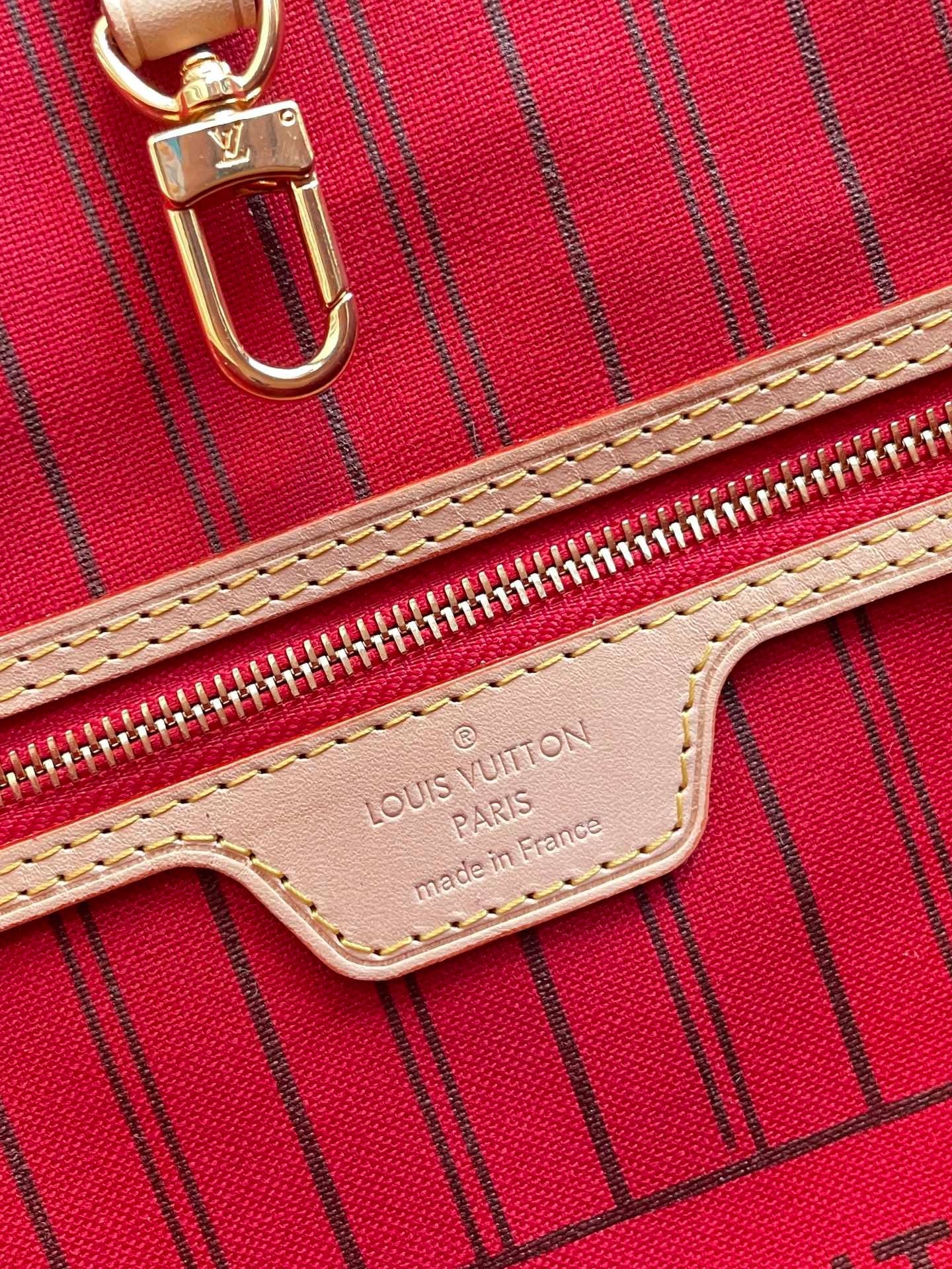 Louis Vuitton Neverfull MM Bag 32cm Damier Azur Canvas Fall/Winter Collection N41361, Red