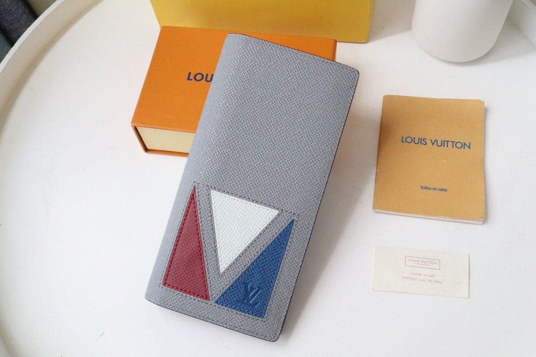 Louis Vuitton Brazza Wallet 19cm
