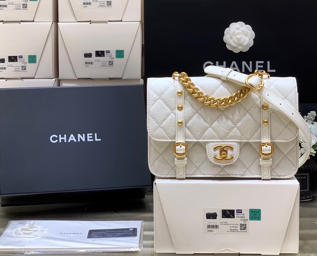Chanel Co Co Shoulder Bag Gold Chain White 25cm