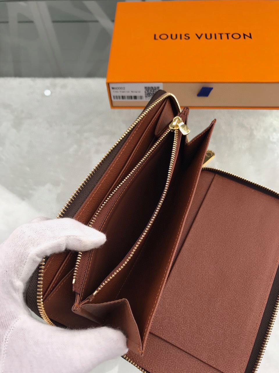 Louis Vuitton Zippy Vertical Wallet 20cm