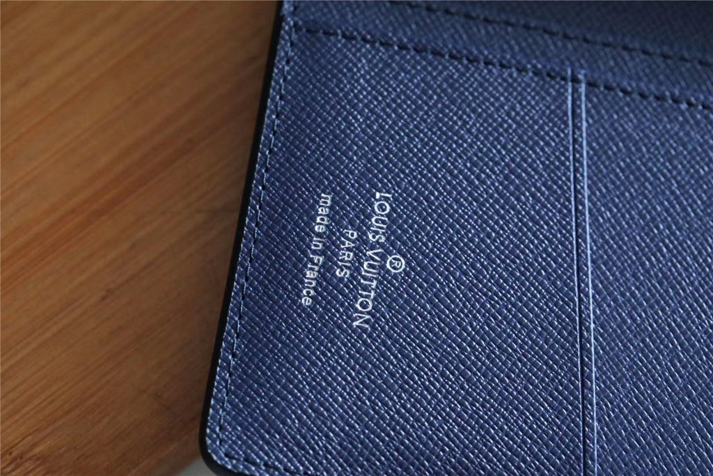 Louis Vuitton Brazza Wallet 19cm