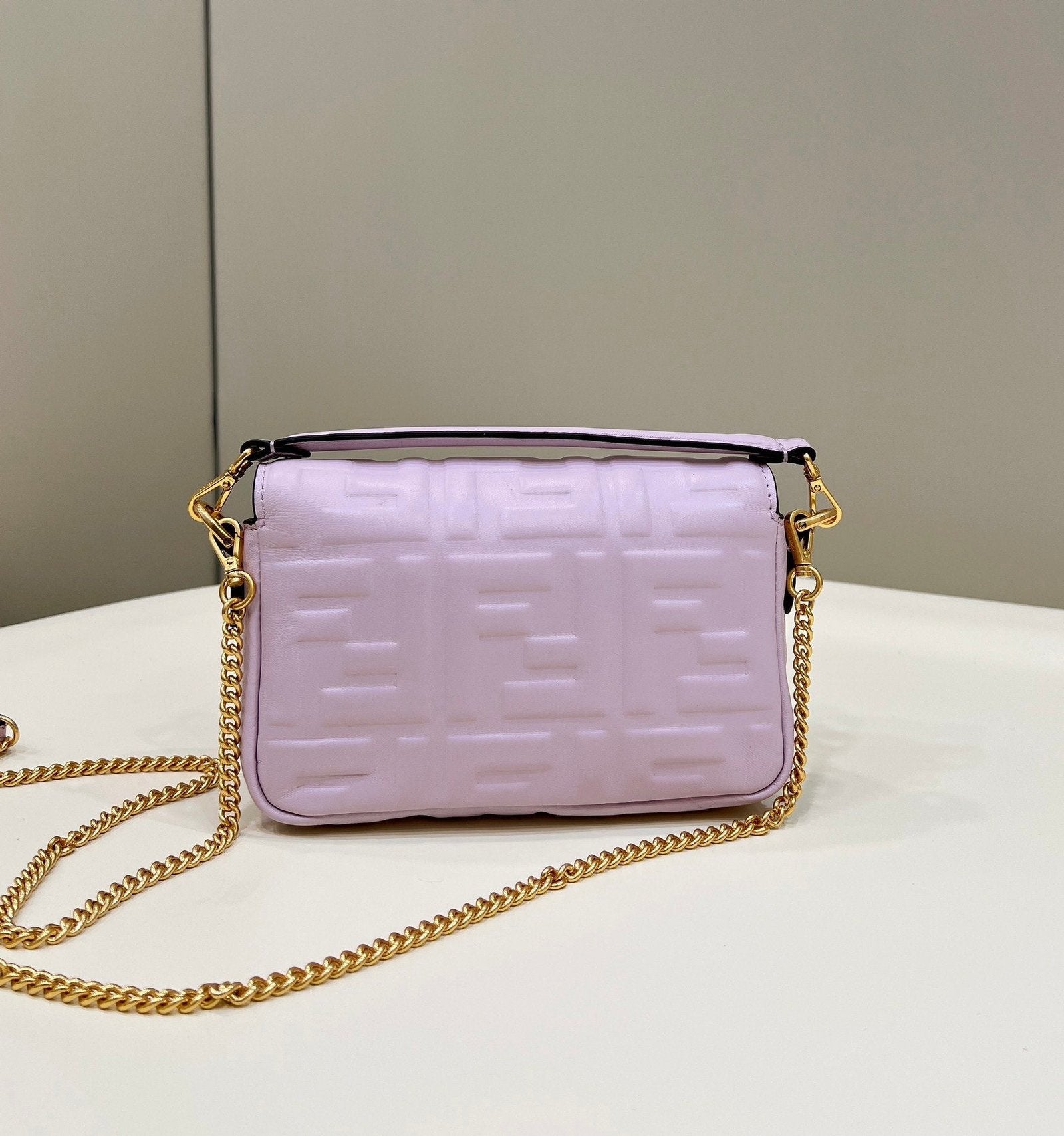 Fendi Baguette Bag 19cm Purple