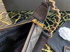 Chanel Classic Shoudlerbag 25cm Black