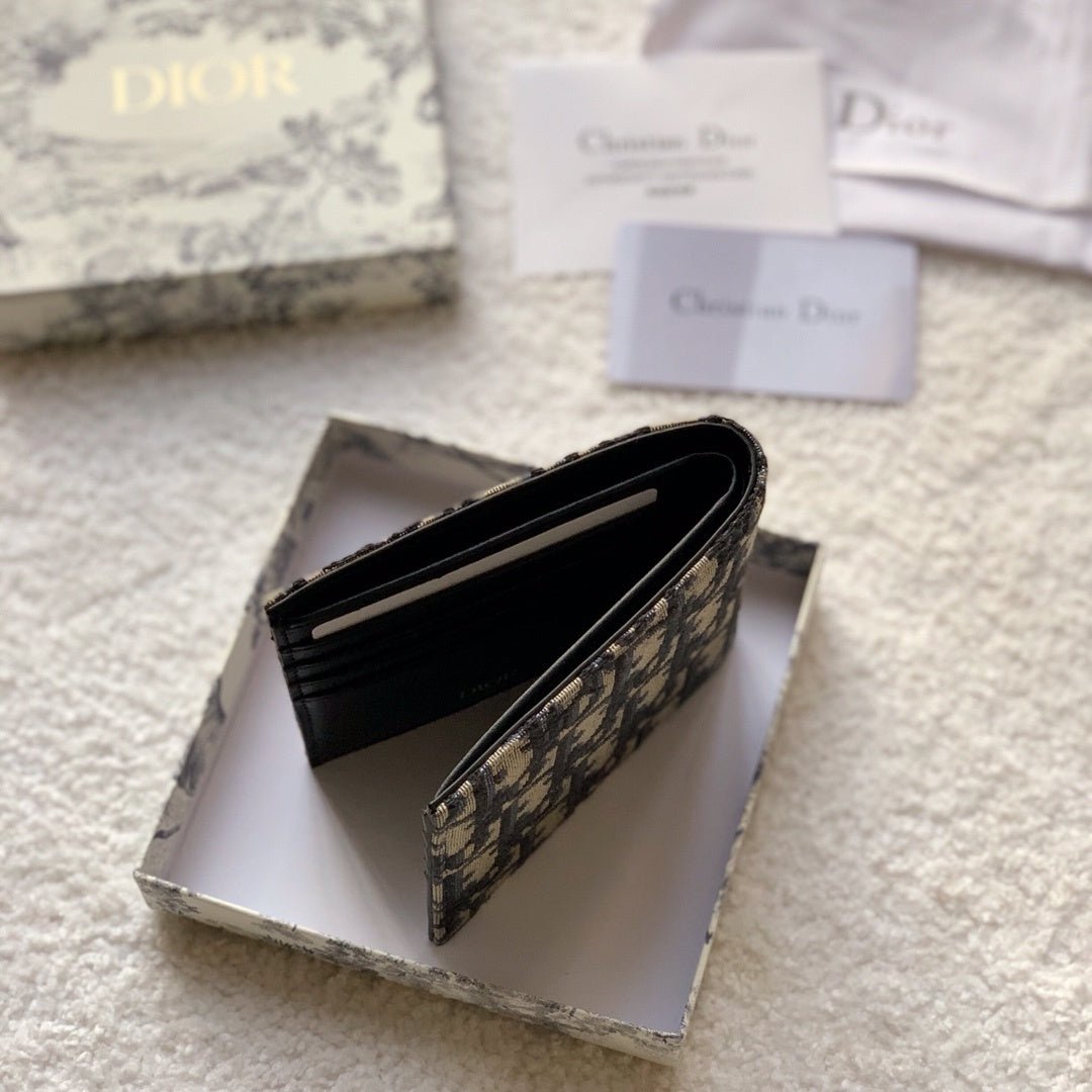 Christian Dior Women’s Brown Clutches 11cm
