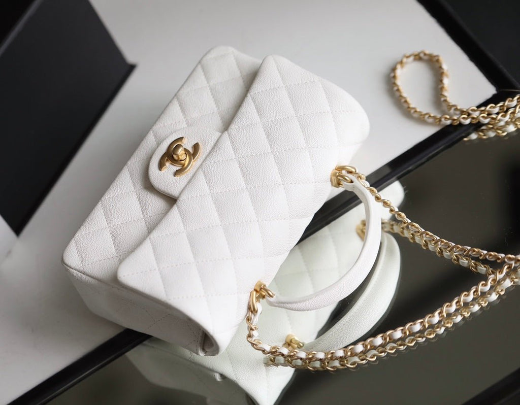 Chanel Flapbag With Top Handle 20cm White