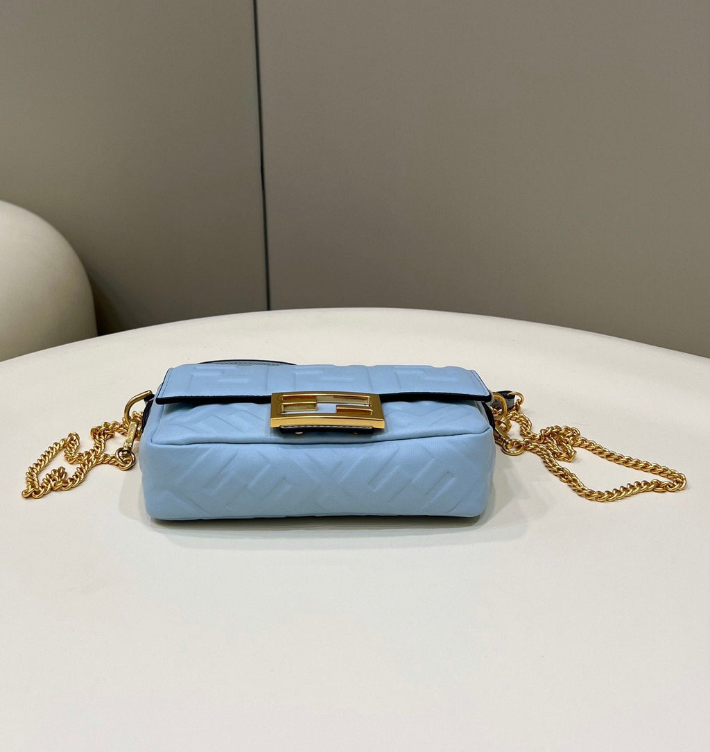 Fendi Baguette Bag 19cm Blue