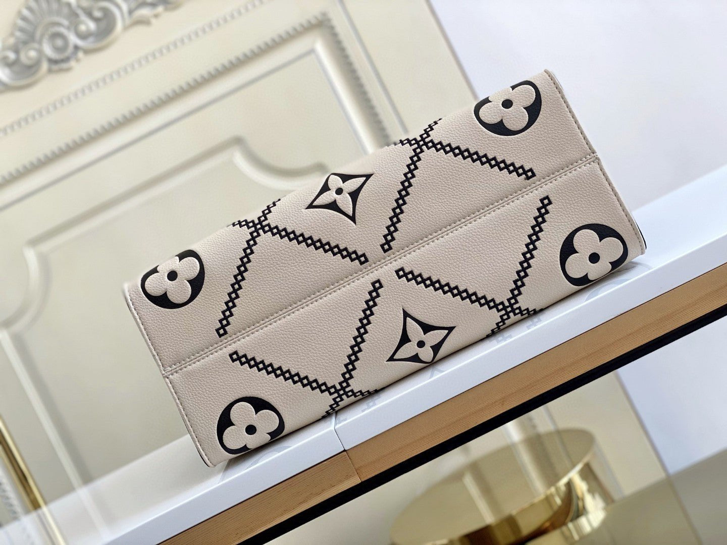 Louis Vuitton M45595 Onthego MM 35cm