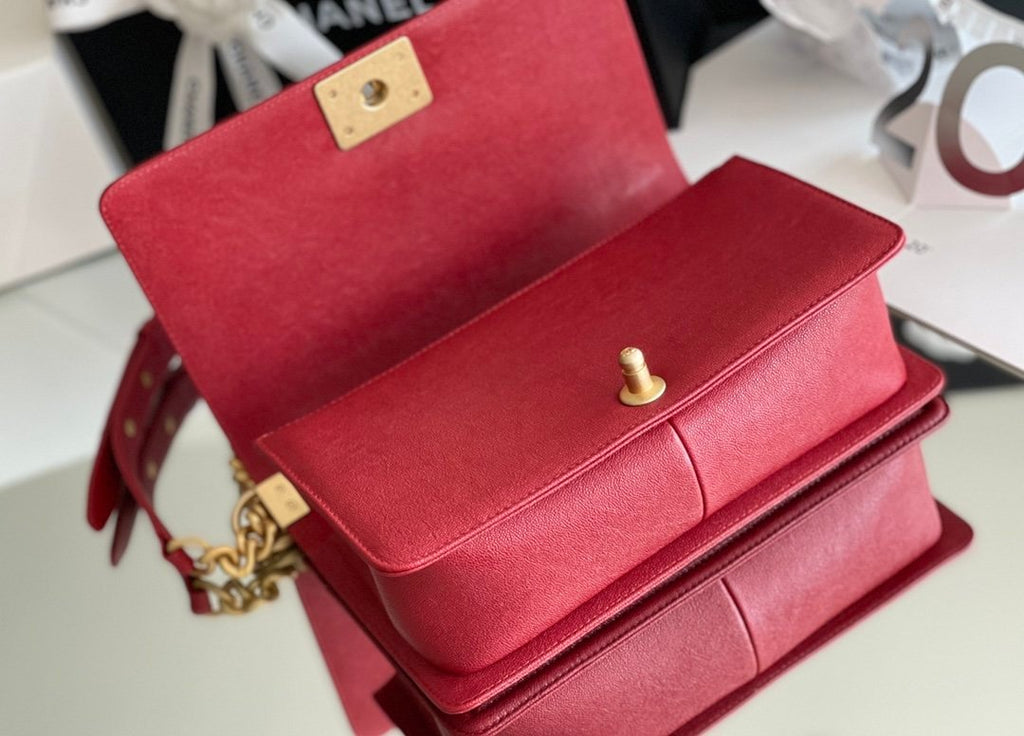 Chanel Medium Classic Flapbag 25cm Red