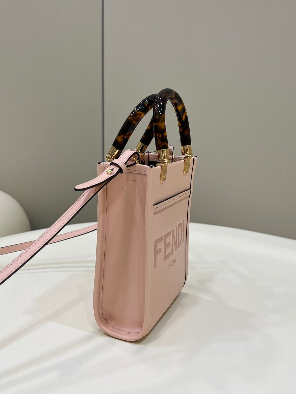 Fendi Mini Sunshine Shopper 18cm Pink