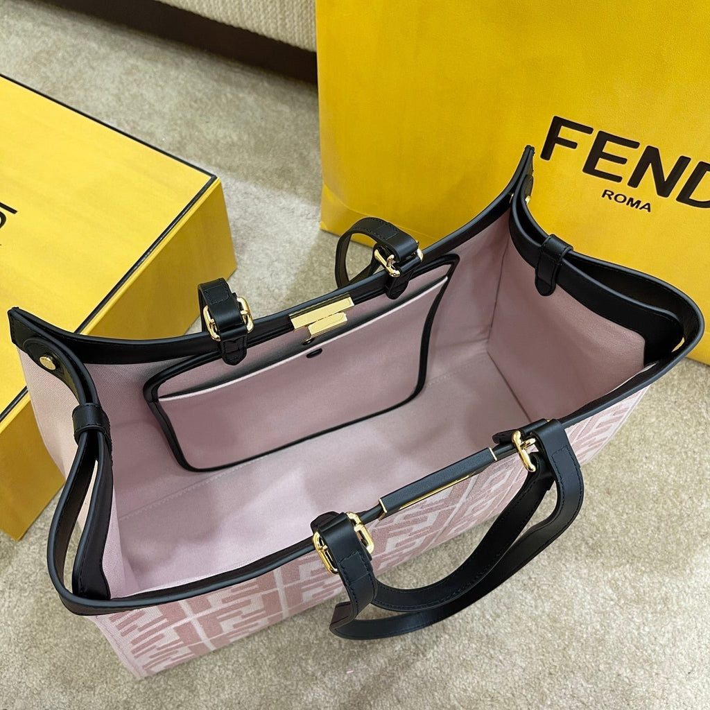 Fendi Peekaboo X-tote Bag 41cm Pink
