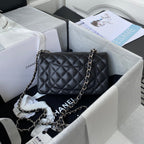 Chanel Mini Classic Flapbag 20cm Black