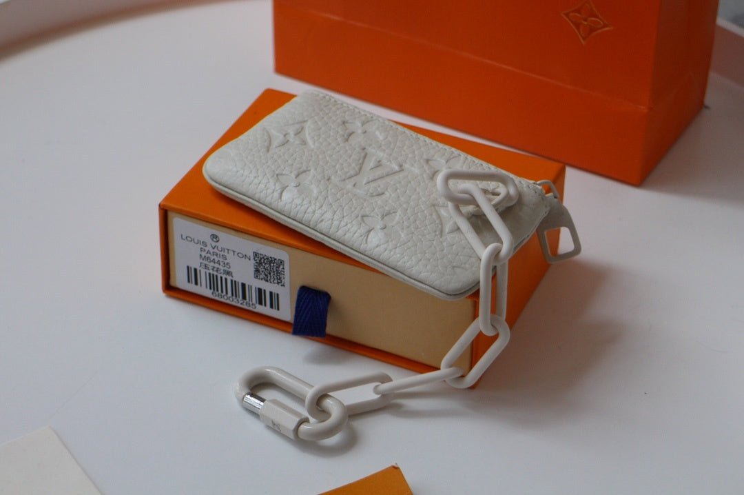 Louis Vuitton Clutch 13cm White