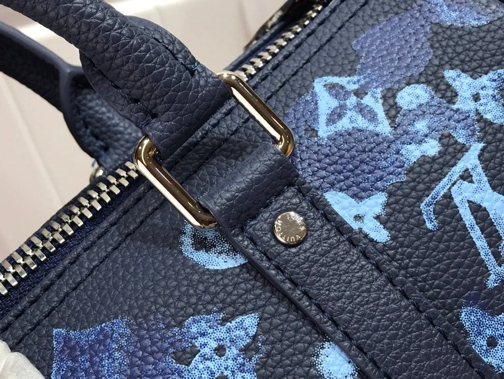 Louis Vuitton Monogram 20cm Black