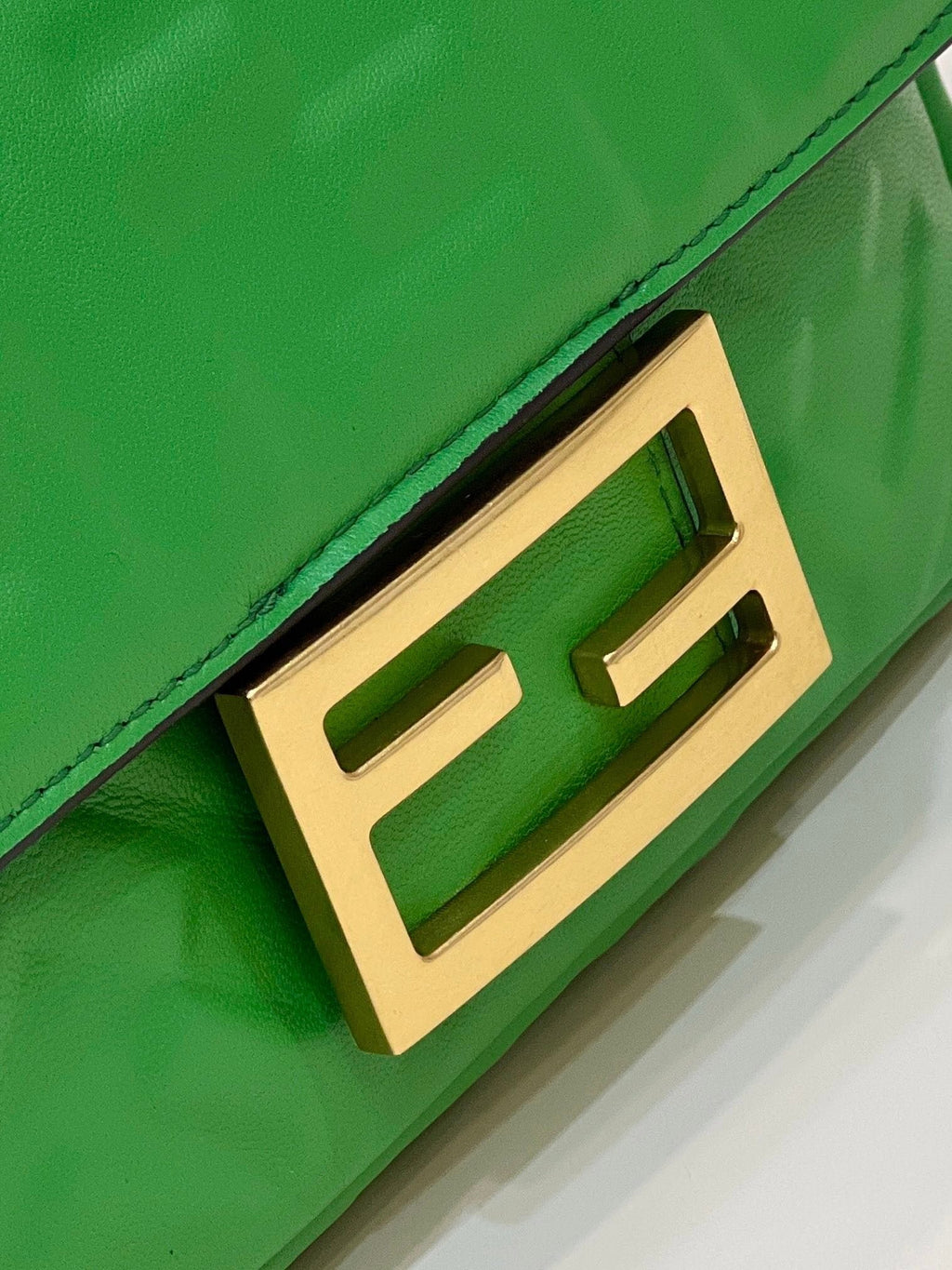 Fendi Baguette Bag 19cm Green