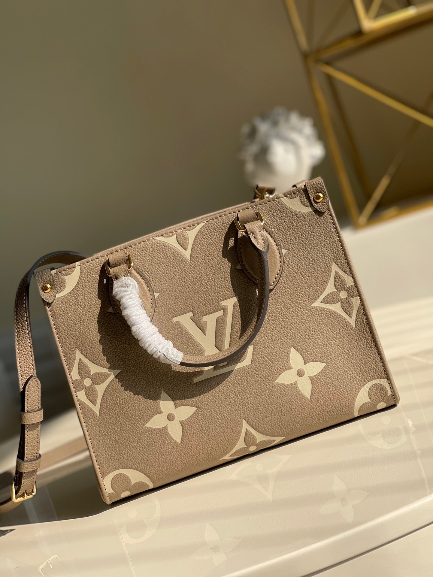 Louis Vuitton Handle Bag 25cm Light-Brown