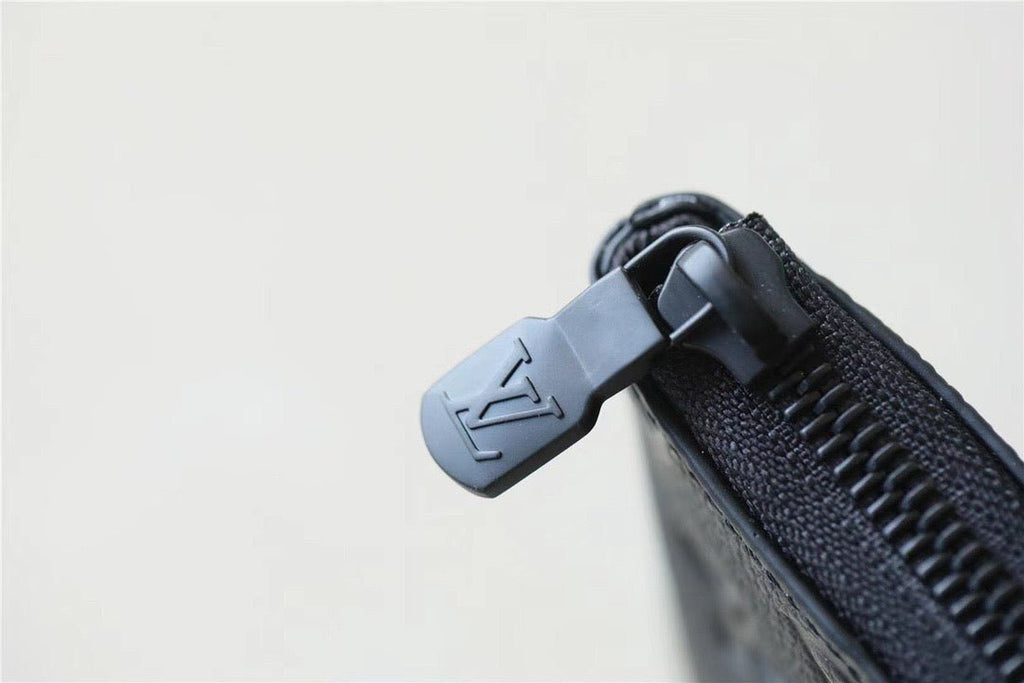 Louis Vuitton Etui De Voyage MM 34cm Black