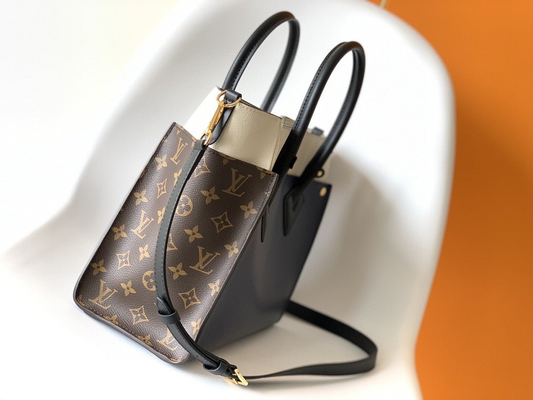 Louis Vuitton M57728 On My Side PM 30cm Blue