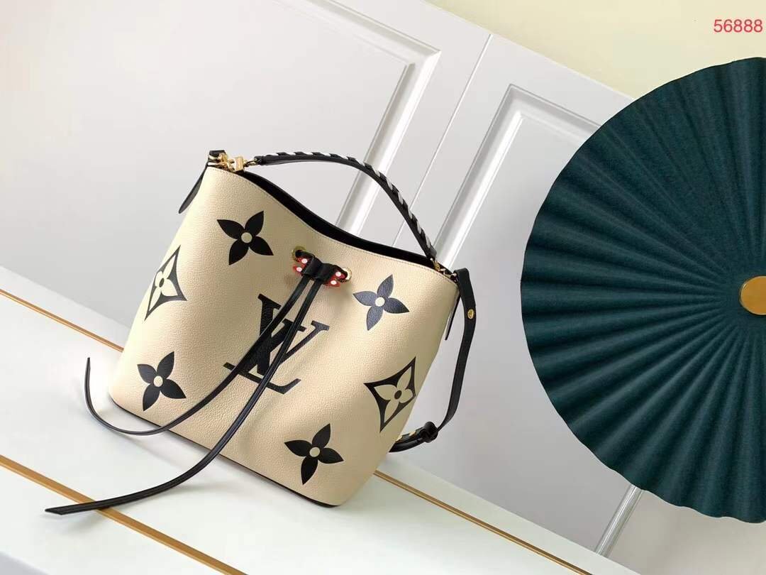 LV Crafty Neoneo Mm Bucket Bag