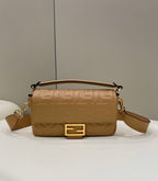 Fendi Baguette Midi 27cm Brown