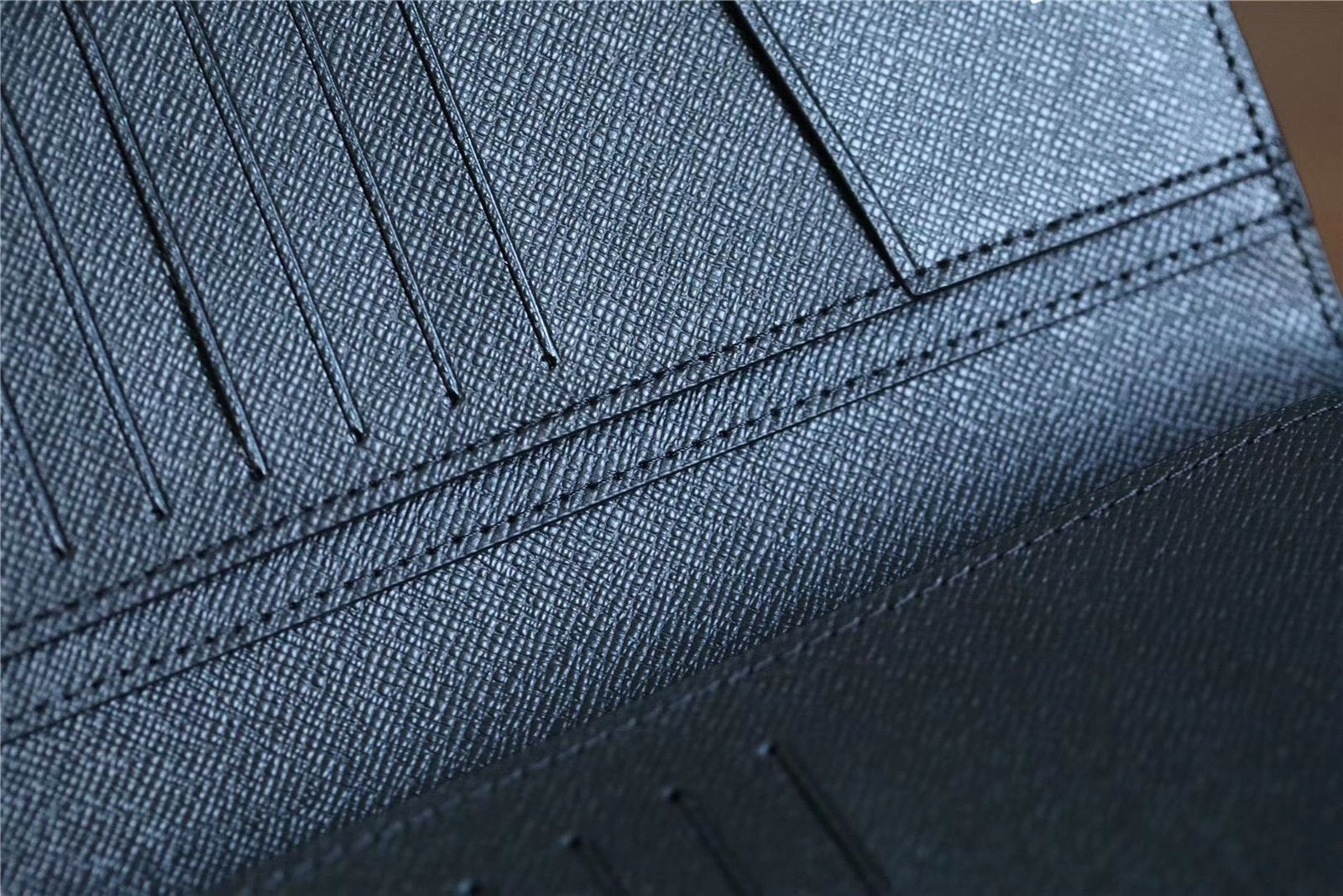 Louis Vuitton Brazza Wallet 19cm
