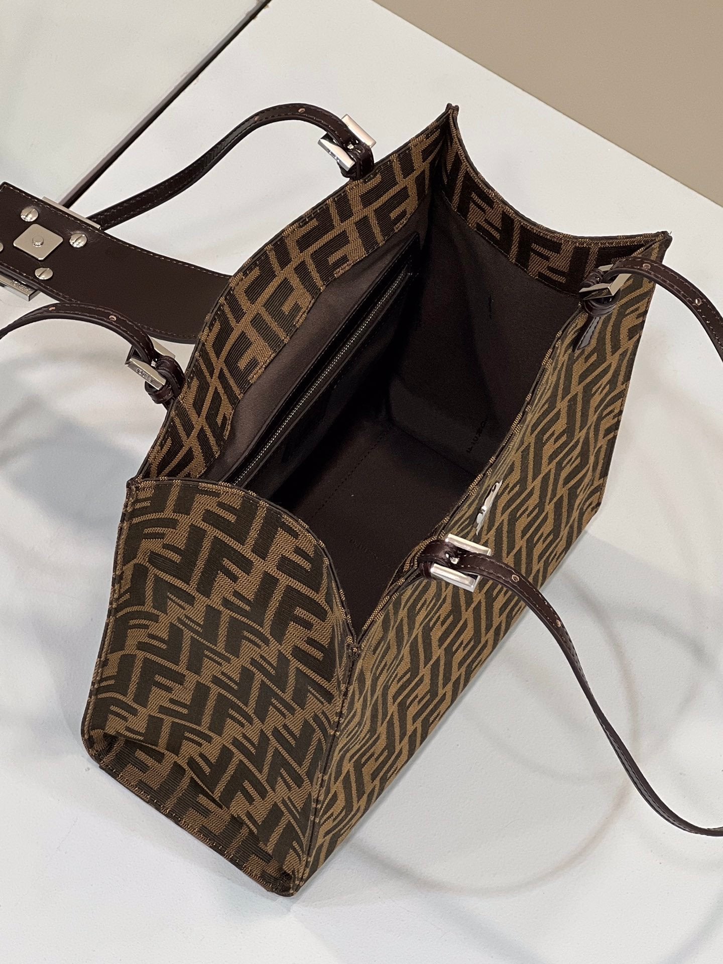 Fendi Baguette 1997 28cm Brown