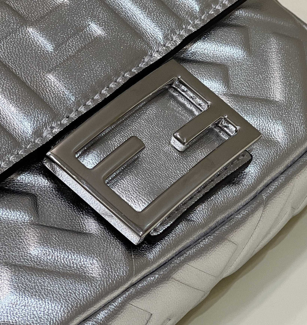 Fendi Baguette Bag 19cm Silver
