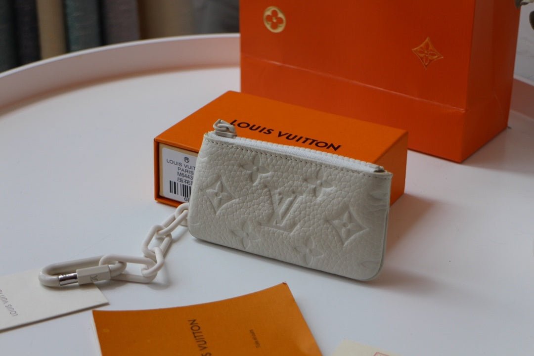 Louis Vuitton Clutch 13cm White