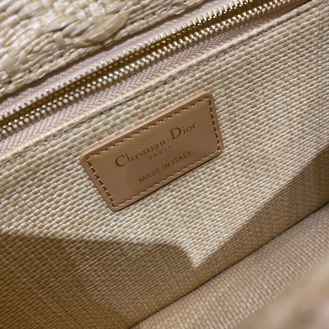 Christian Dior 30 Montaigne Bag 24cm Brown