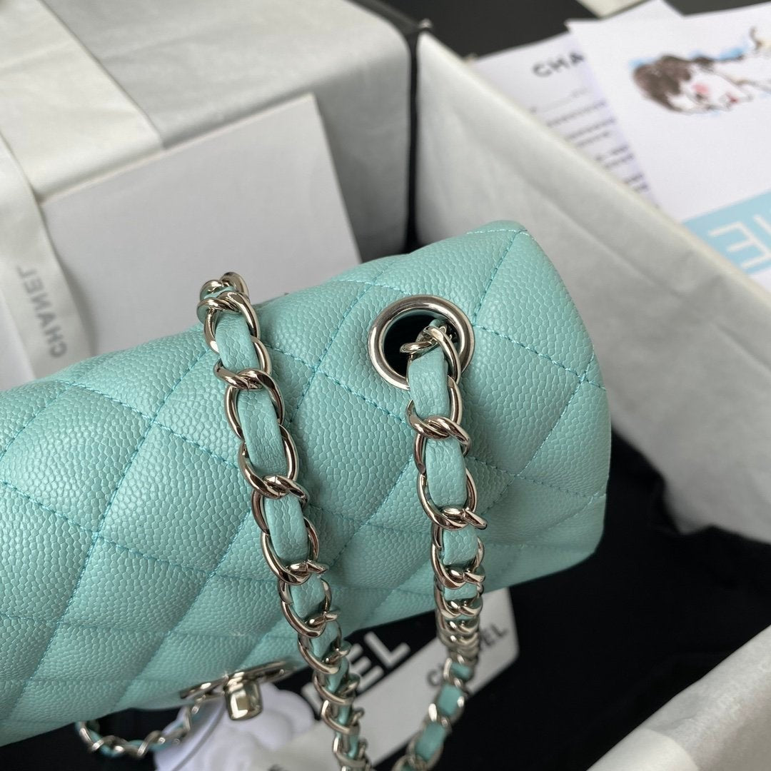 Chanel Mini Classic Flapbag 20cm