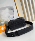 Louis Vuitton M45579 Horizon Clutch 21cm Full Black