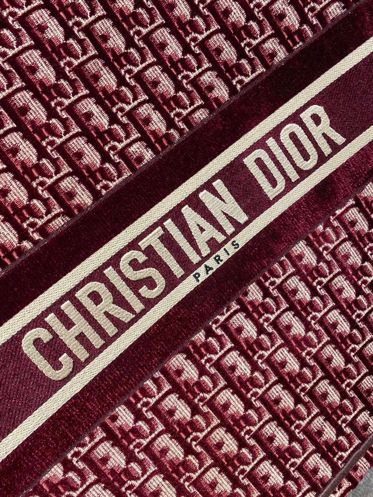Christian Dior RedLarge Handle Bag 42cm