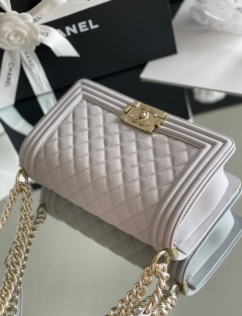 Chanel Medium Classic Flapbag 25cm Grey