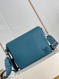 Louis Vuitton M59327 New Messenger 28cm