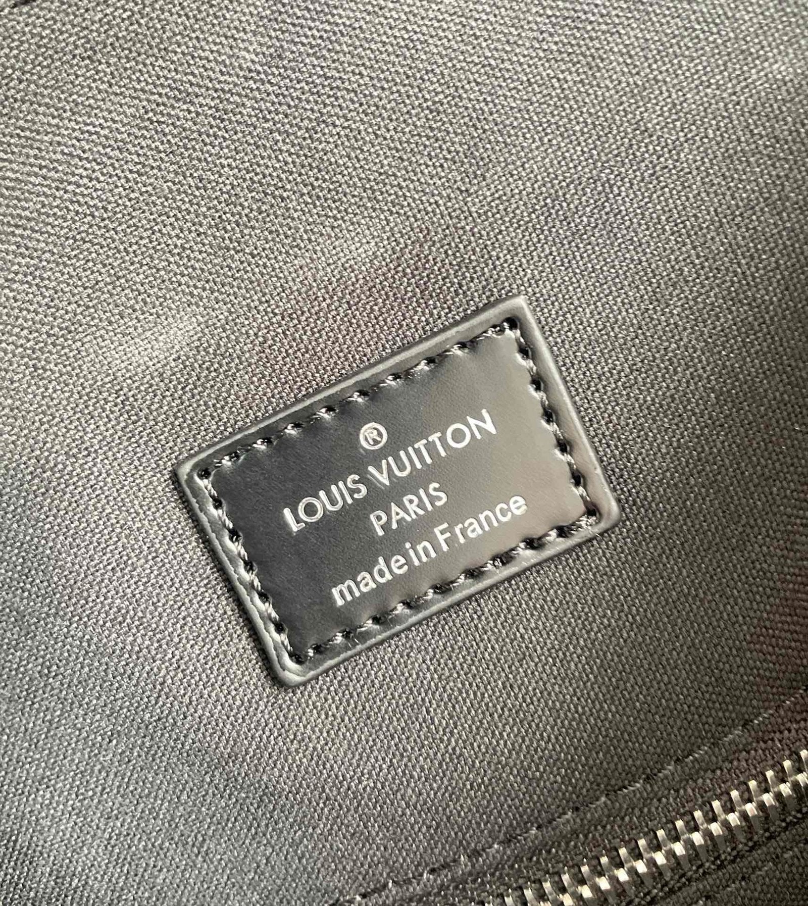 Louis Vuitton Christopher PM 44cm