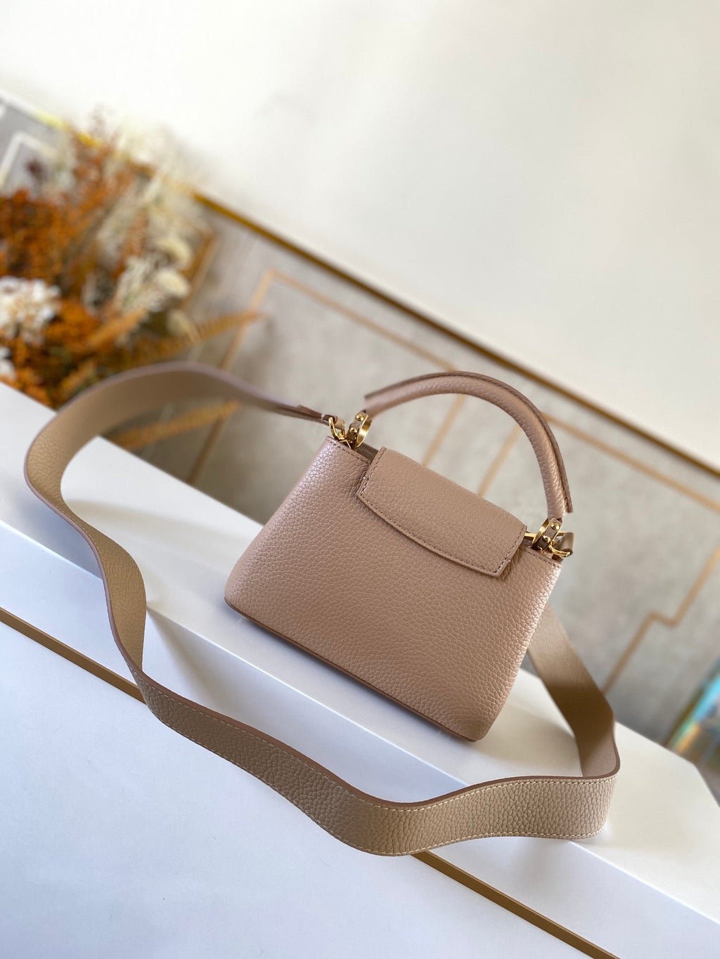 Louis Vuitton Crossbody Bag 21cm Cream