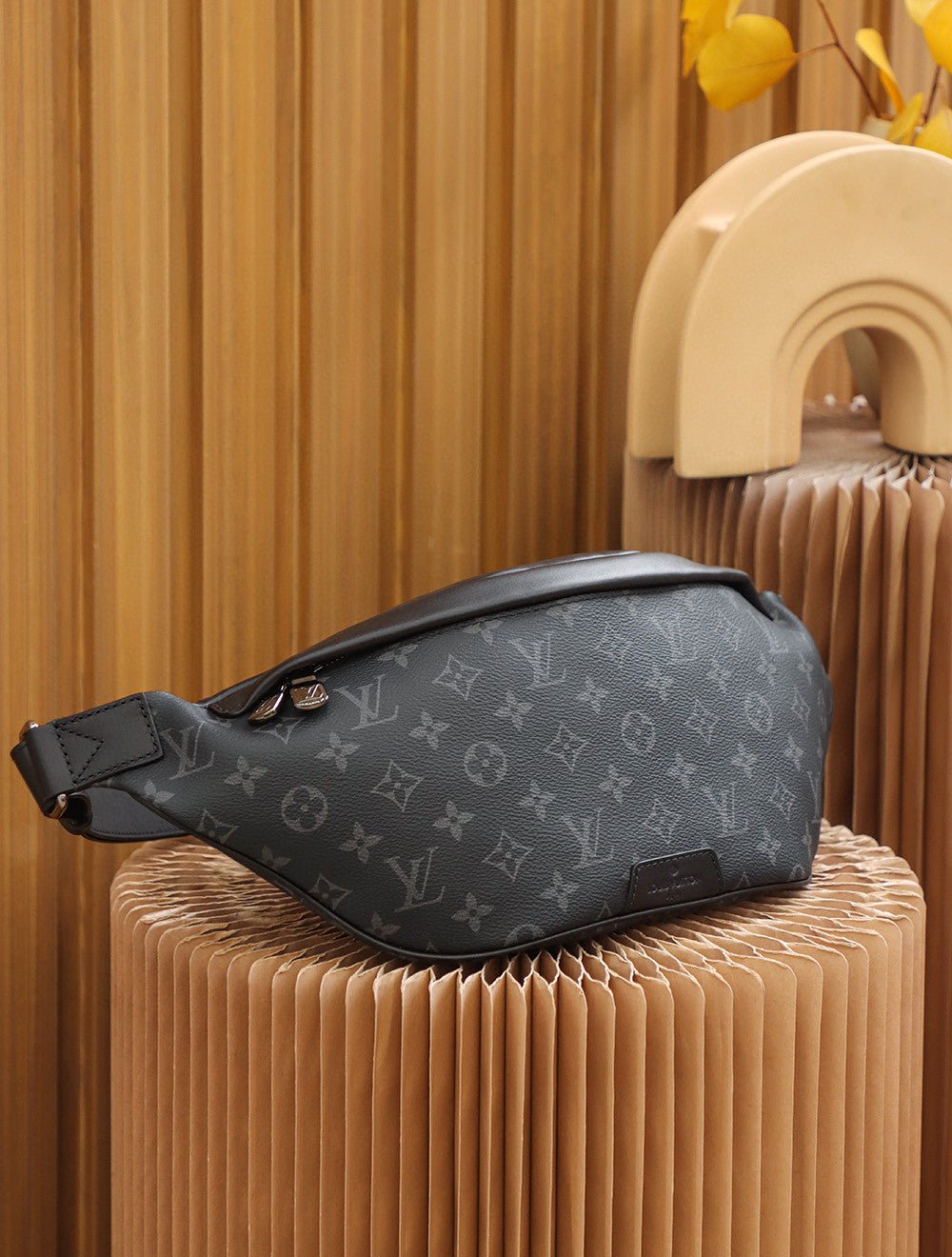 Louis Vuitton Bumbag 47cm Monogram Canvas Spring/Summer Collection M44611, Black