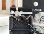 Chanel Medium Classic Flapbag 25cm Black