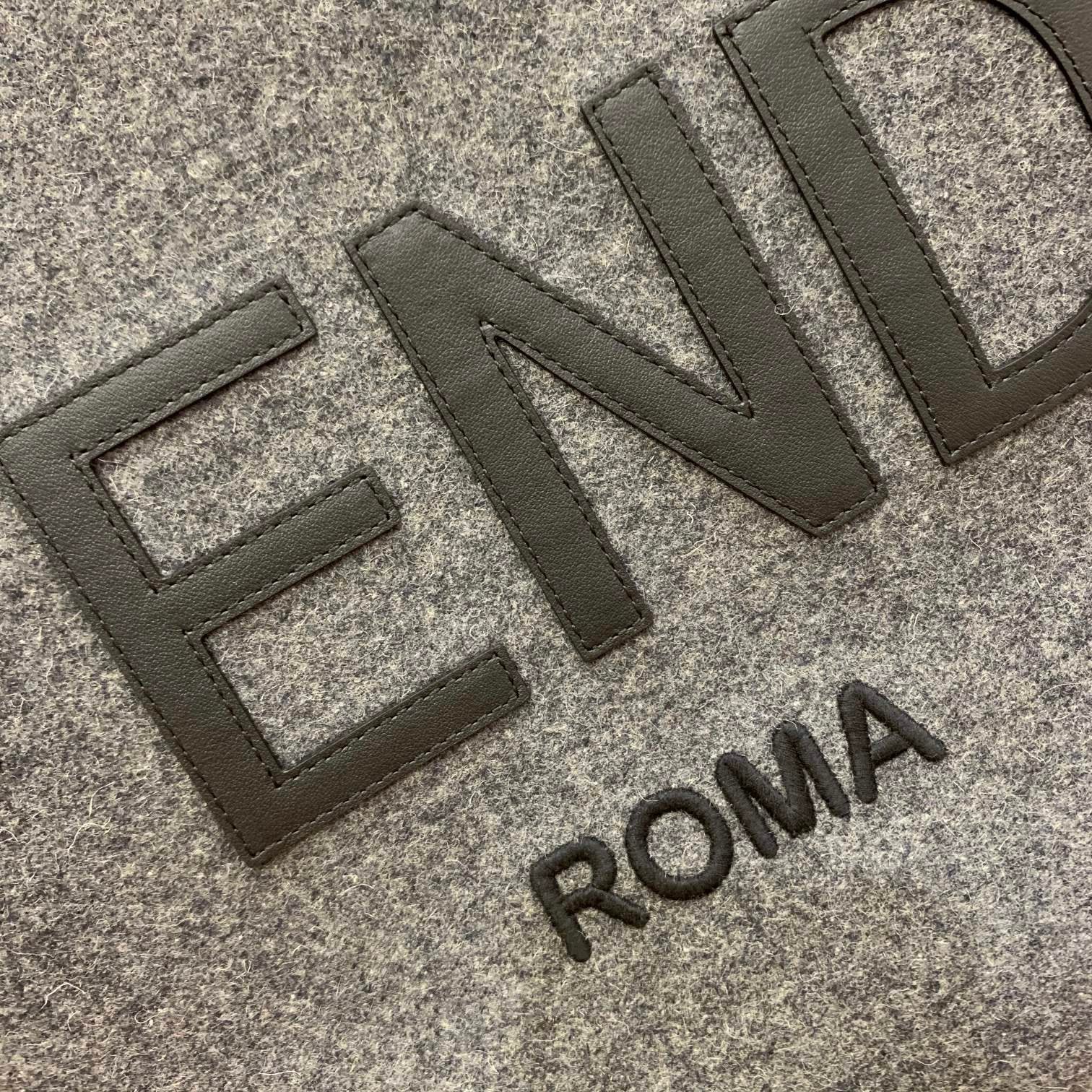 Fendi Tote Bag 40cm Brown