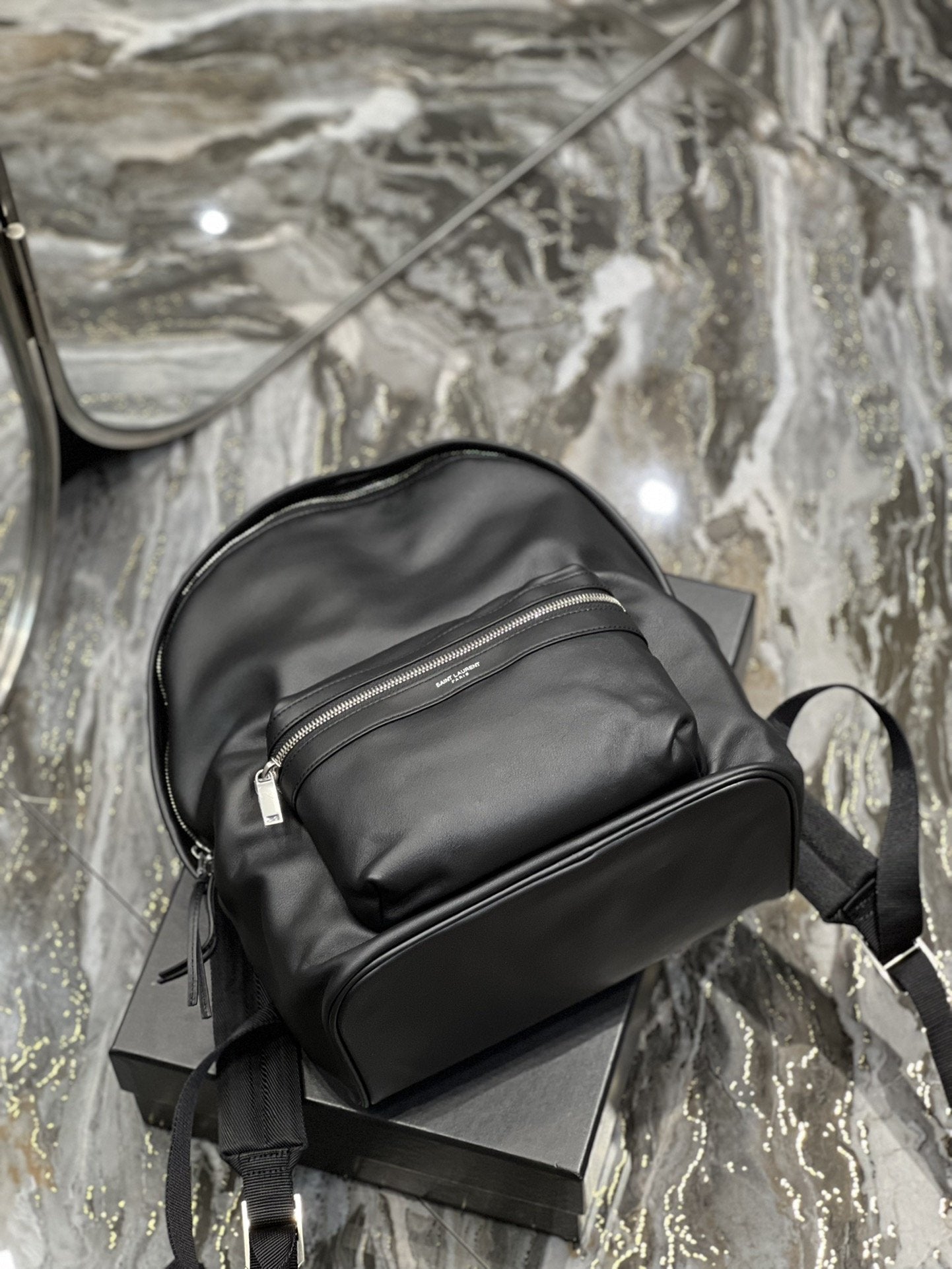 Saint Laurent City Backpack In Unisex 35cm Black