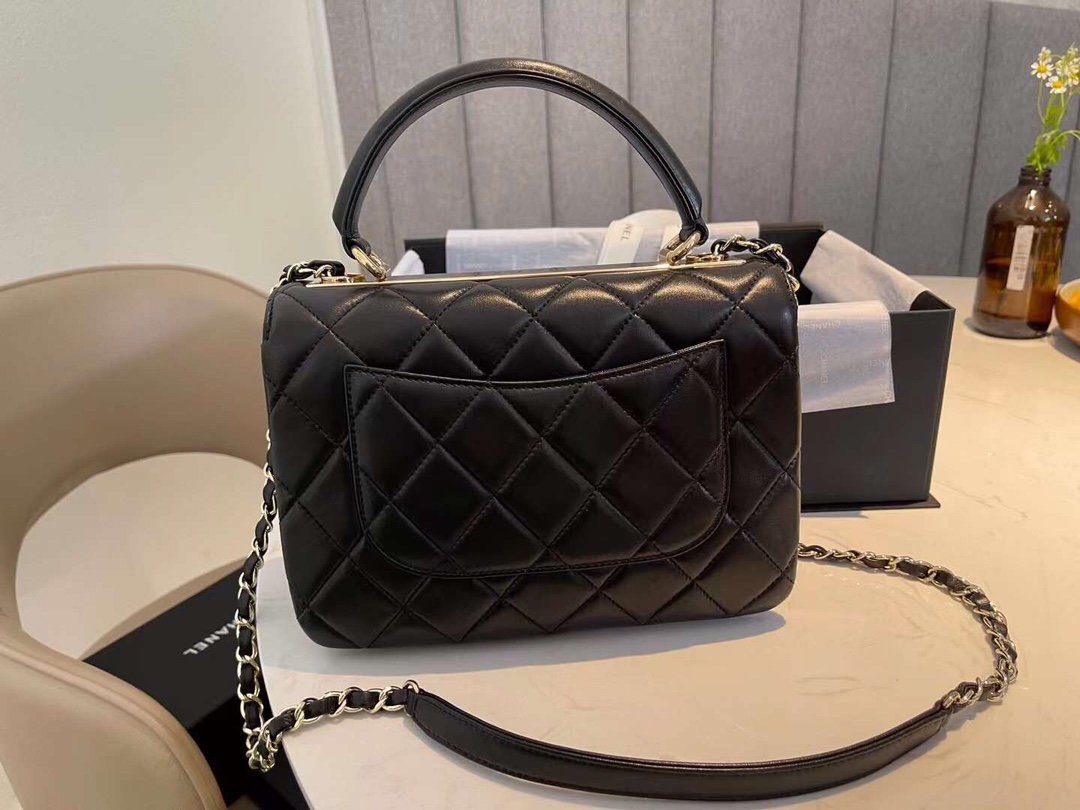 Chanel Classic Flap Bag Gold Hardware 25cm Black