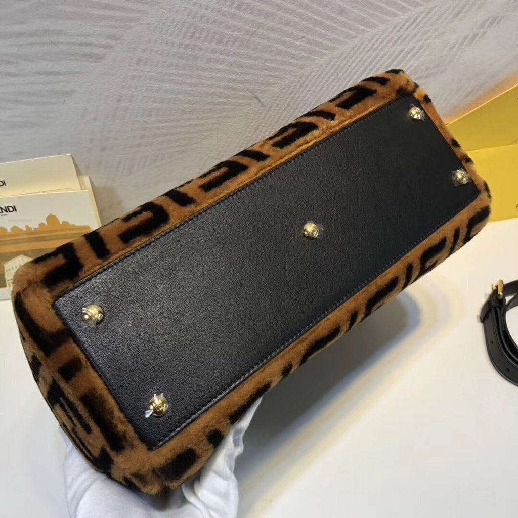 Fendi Peekaboo Handle Bag 38cm Brown