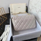 Chanel Classic Flapbag Gold Hardware 23cm