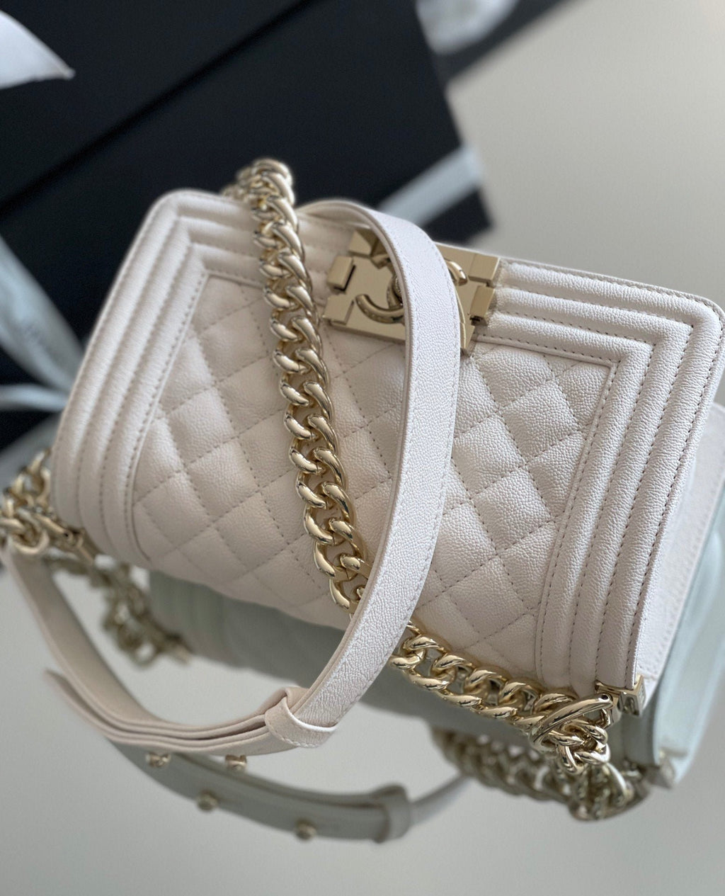 Chanel Mini Classic Flapbag 20cm White