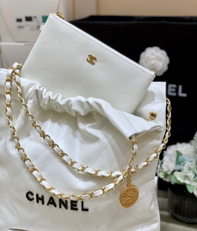 Chanel 22 Large Handbag 37cm White