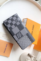Louis Vuitton Multiple Wallet Damier 19cm