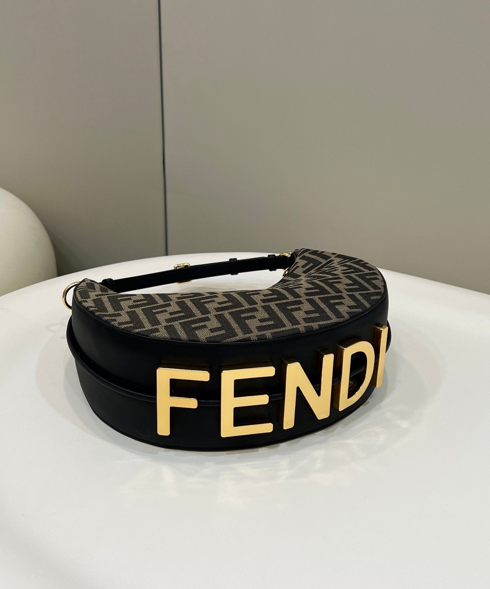 Fendi Fendigraphy Small 29cm Brown