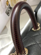 Chanel Classic Mini Flapbag 19cm Black